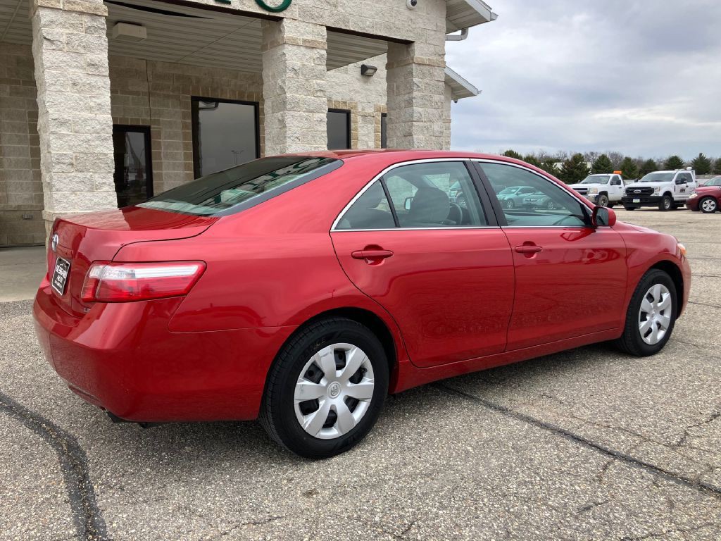 2009 Toyota Camry Image 2