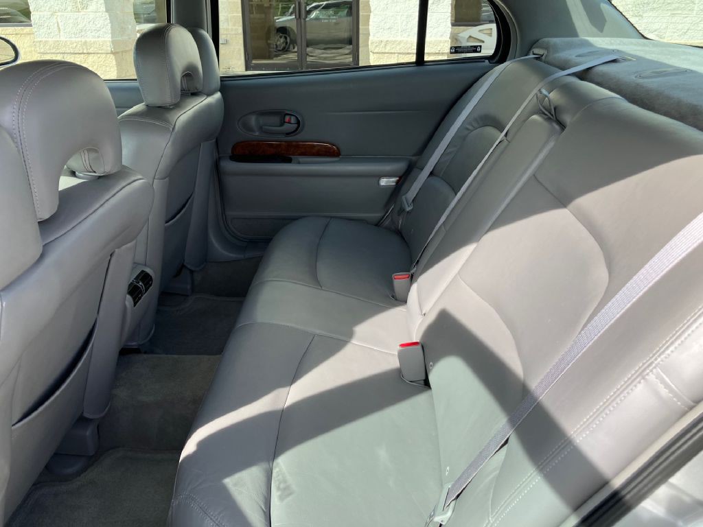 2002 Buick LeSabre Image 8