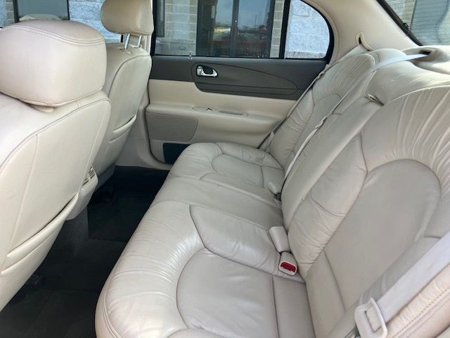 1998 Lincoln Continental Image 8