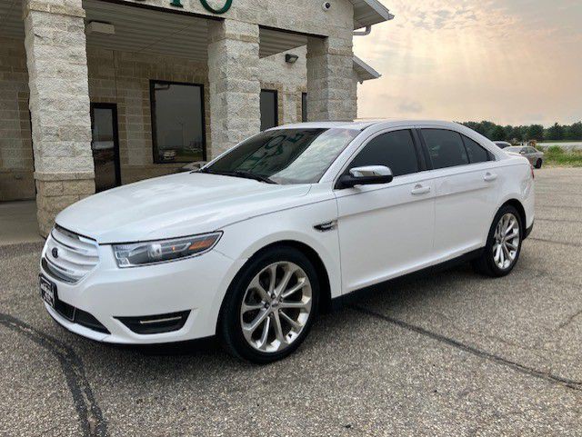 2018 Ford Taurus Image 3