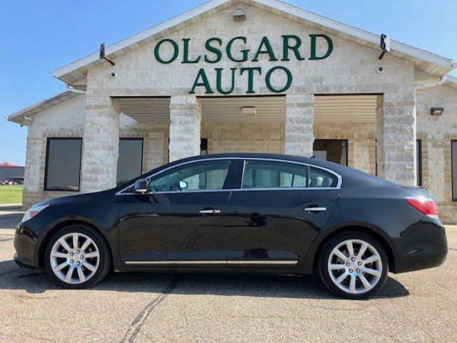 2010 Buick Lacrosse Image 11