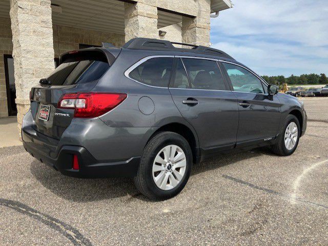 2018 Subaru Outback Image 2
