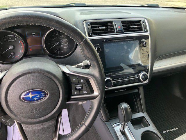 2018 Subaru Outback Image 8