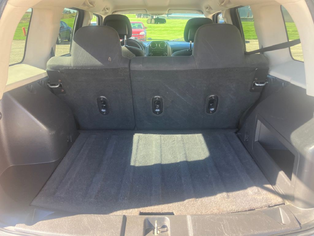 2012 Jeep Patriot Image 10