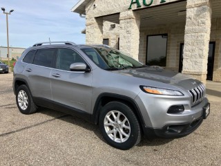 Image for 2017 Jeep Cherokee Latitude ID: 7732785