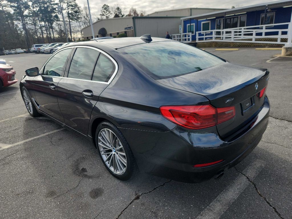 2018 BMW 5 Series Image 6