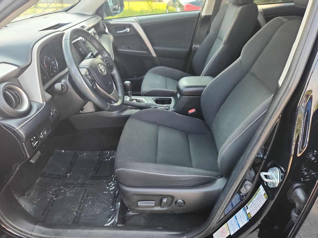 2018 Toyota Rav4 Image 7