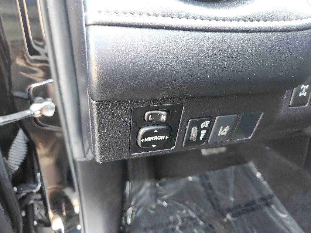 2018 Toyota Rav4 Image 15