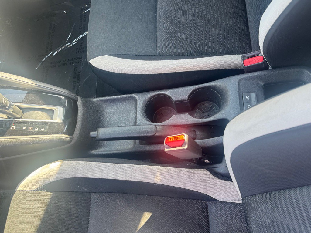 2021 Nissan Versa Image 14