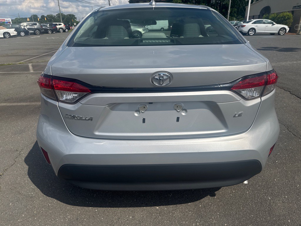 2023 Toyota Corolla Image 7