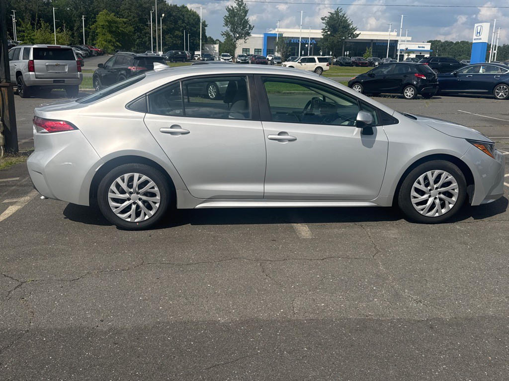 2023 Toyota Corolla Image 9