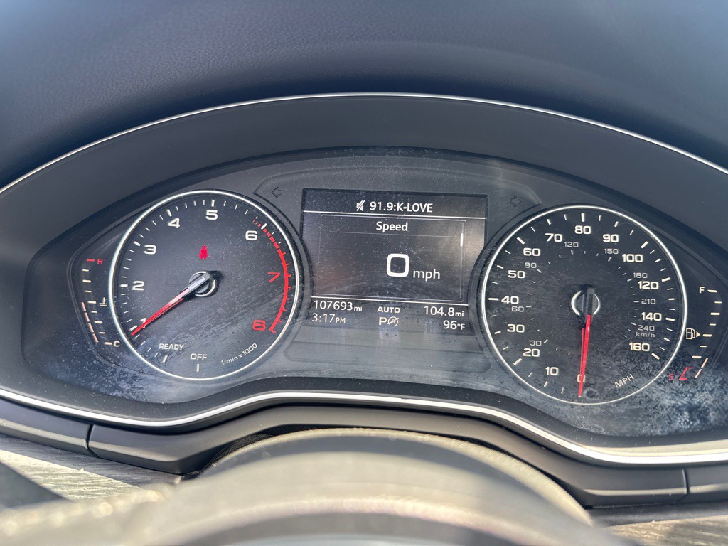 2017 Audi A4 Image 10