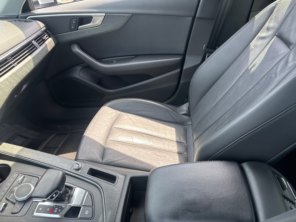 2017 Audi A4 Image 12