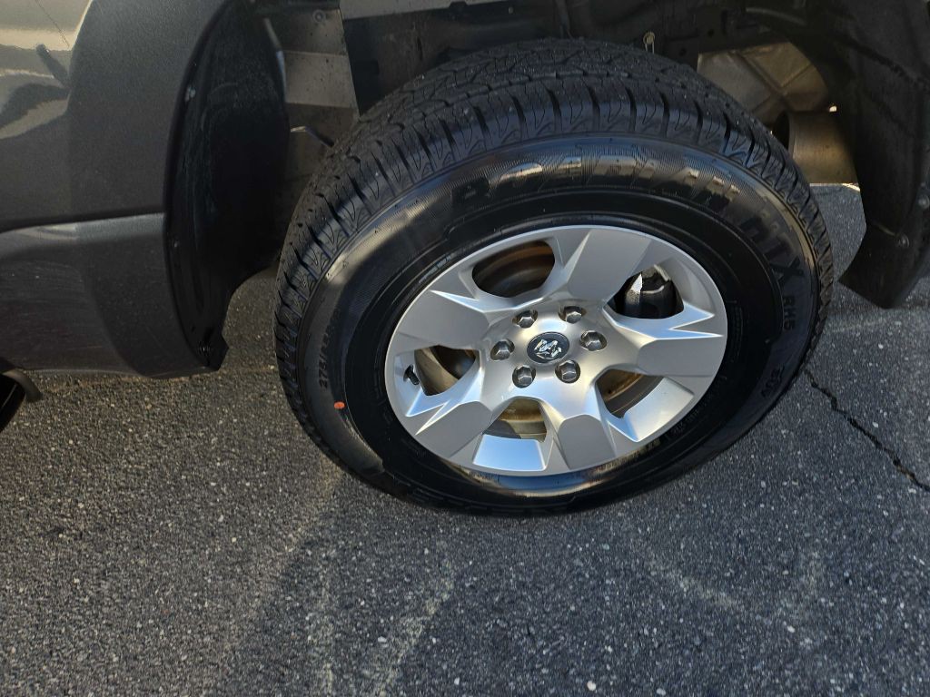 2019 RAM 1500 Image 11