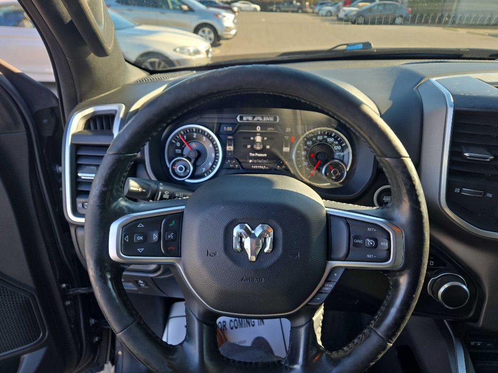 2019 RAM 1500 Image 17