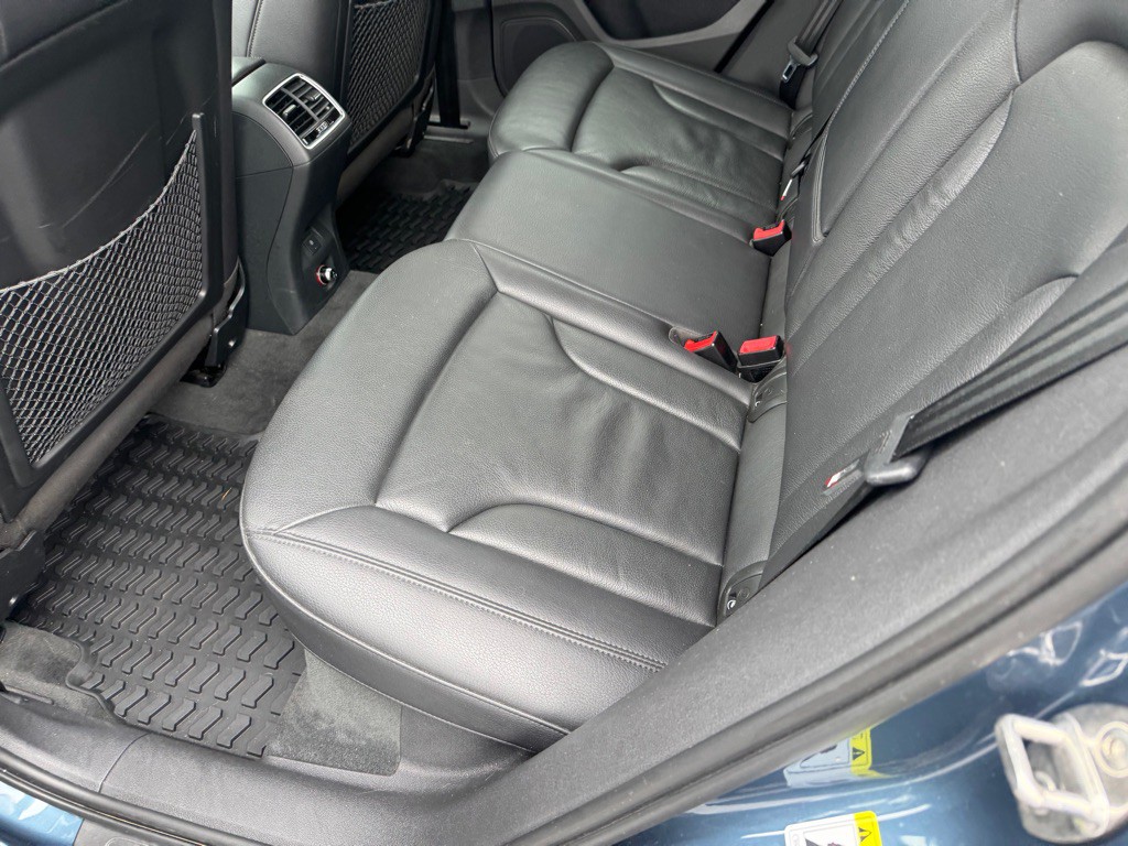 2016 Audi Q3 Image 11