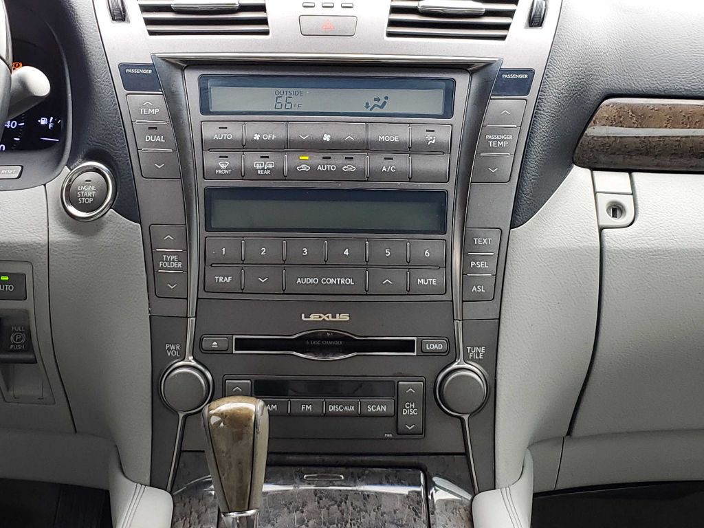 2008 Lexus LS Image 15