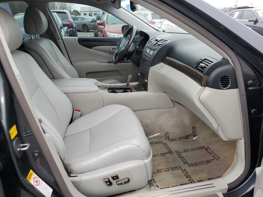 2008 Lexus LS Image 19