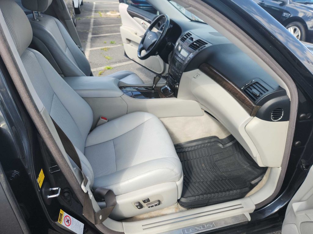 2008 Lexus LS Image 40