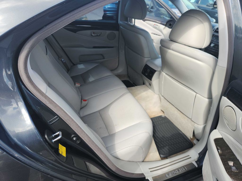 2008 Lexus LS Image 41
