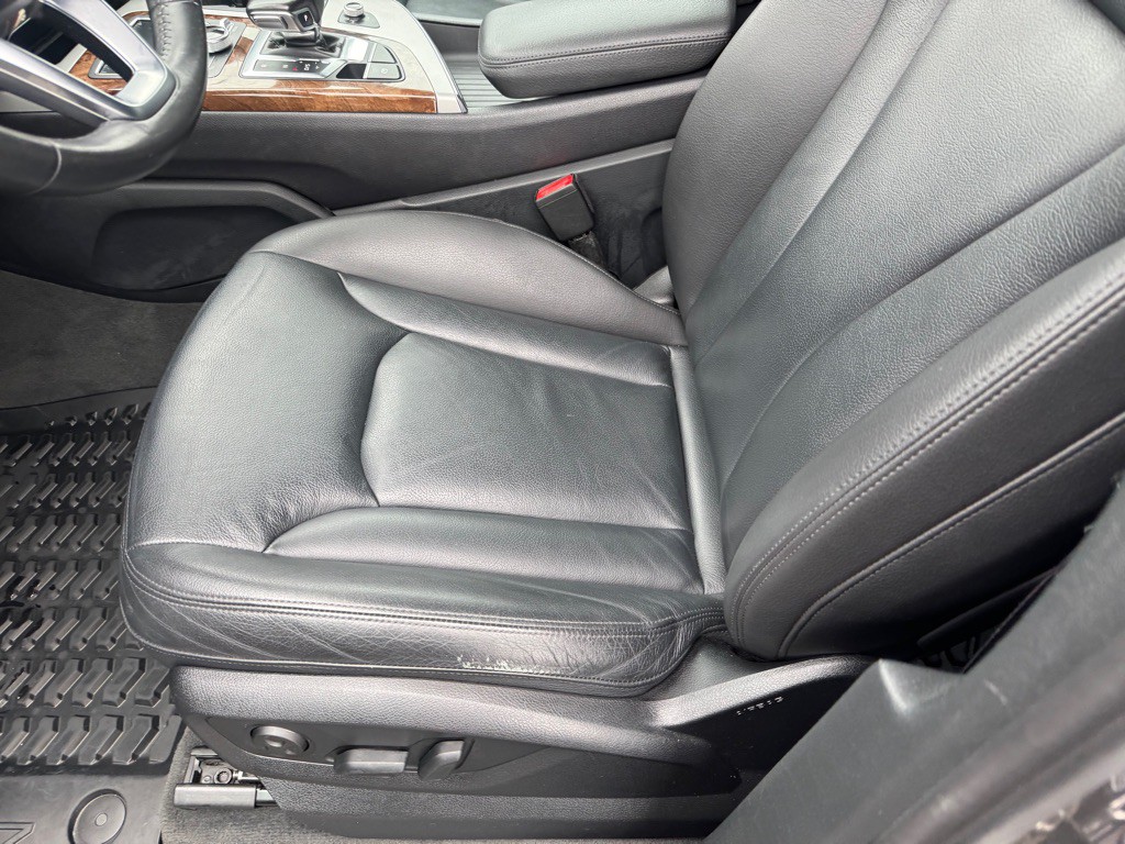 2018 Audi Q7 Image 14
