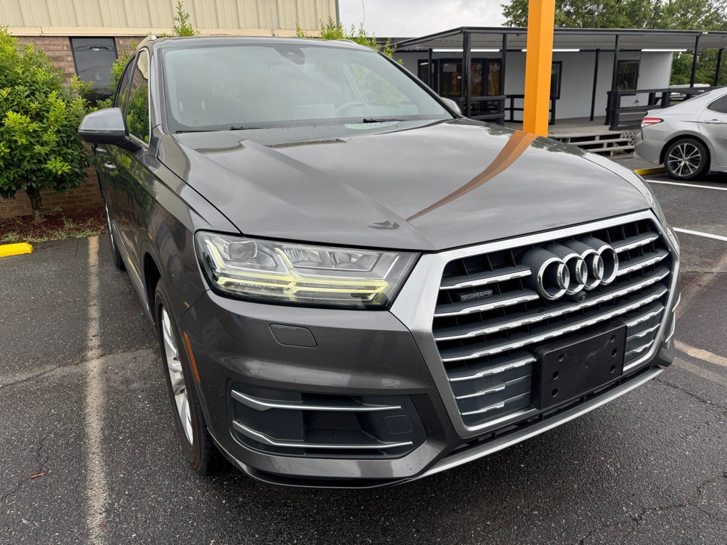 2018 Audi Q7 Image 3