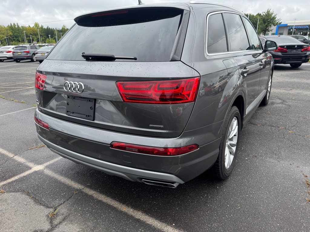2018 Audi Q7 Image 8