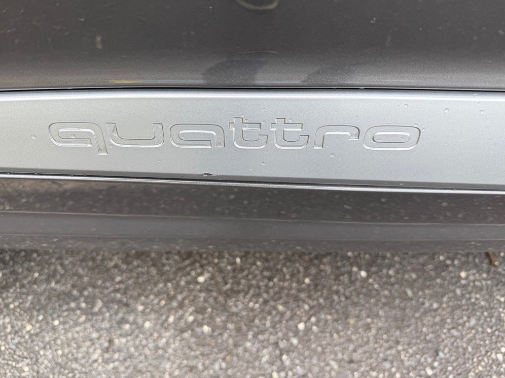 2018 Audi Q7 Image 12