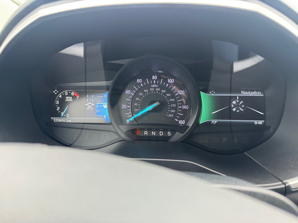 2018 Ford Edge Image 18