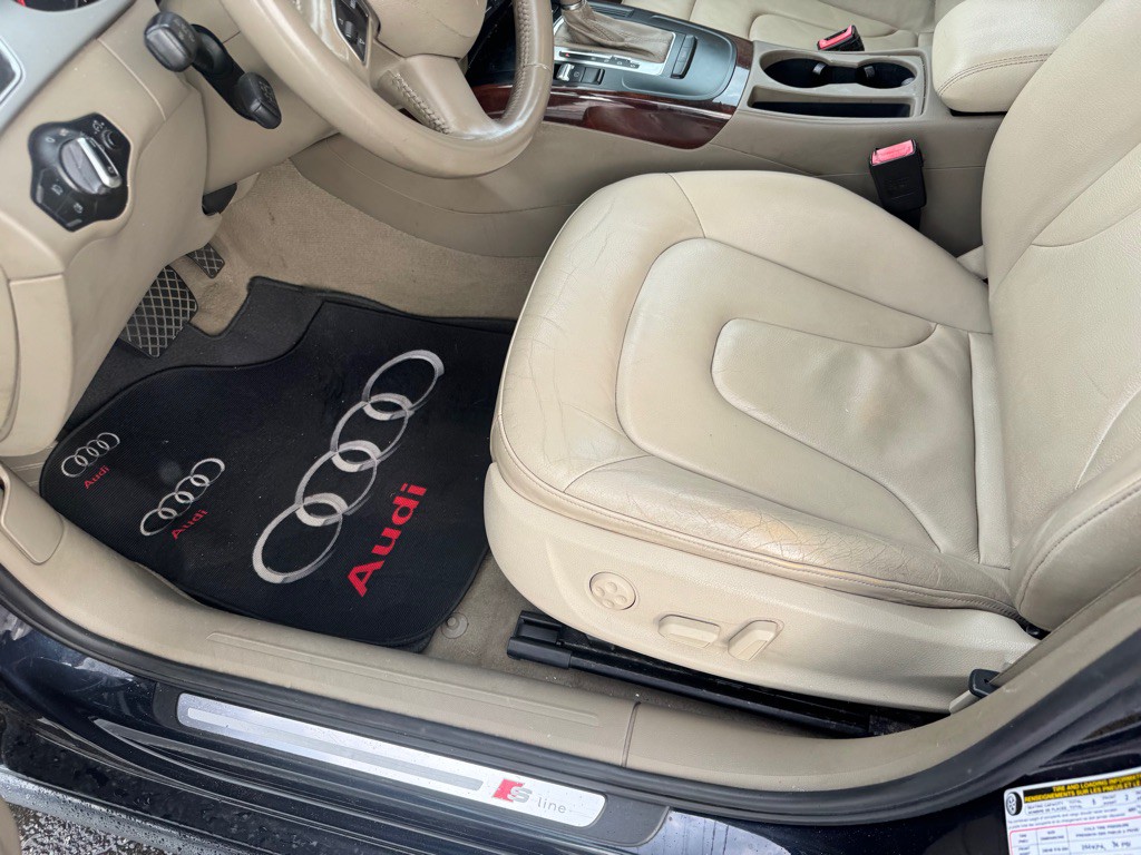 2012 Audi A4 Image 8