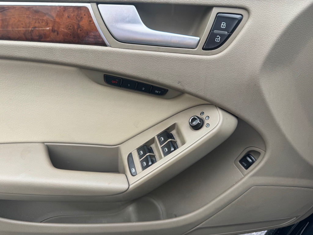 2012 Audi A4 Image 10