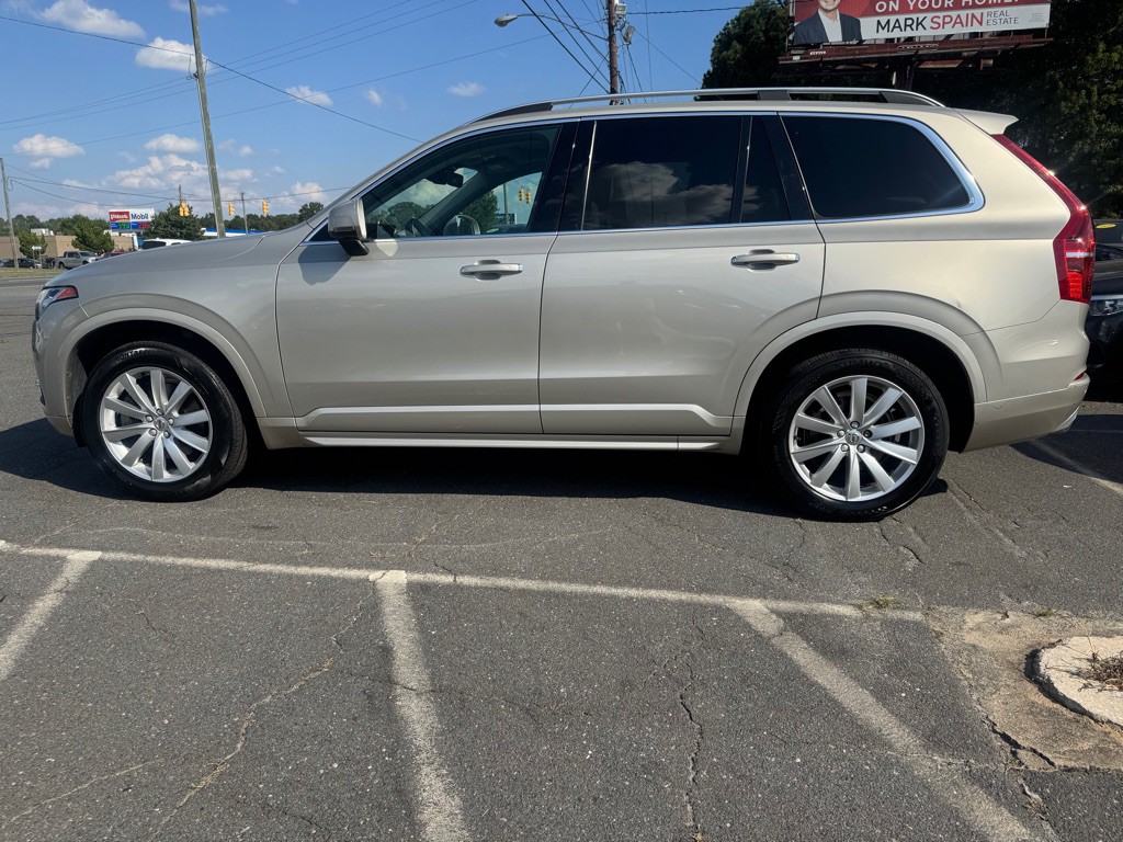 2016 Volvo XC90 Image 8