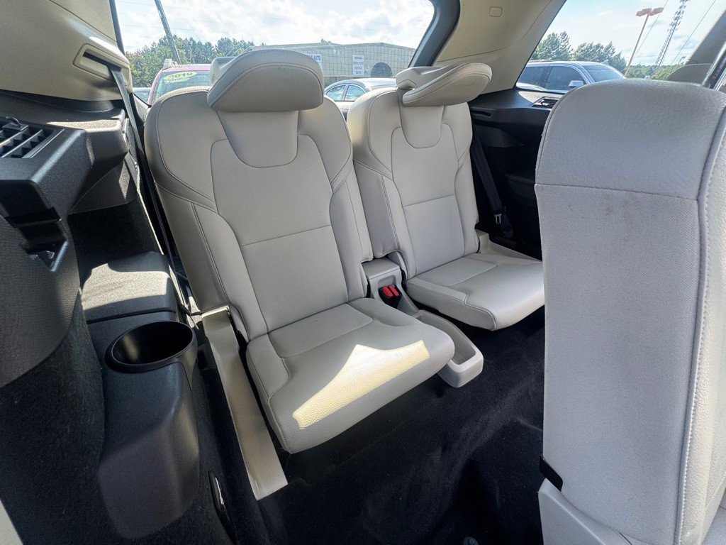 2016 Volvo XC90 Image 27