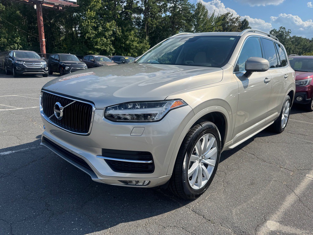 2016 Volvo XC90 Image 1