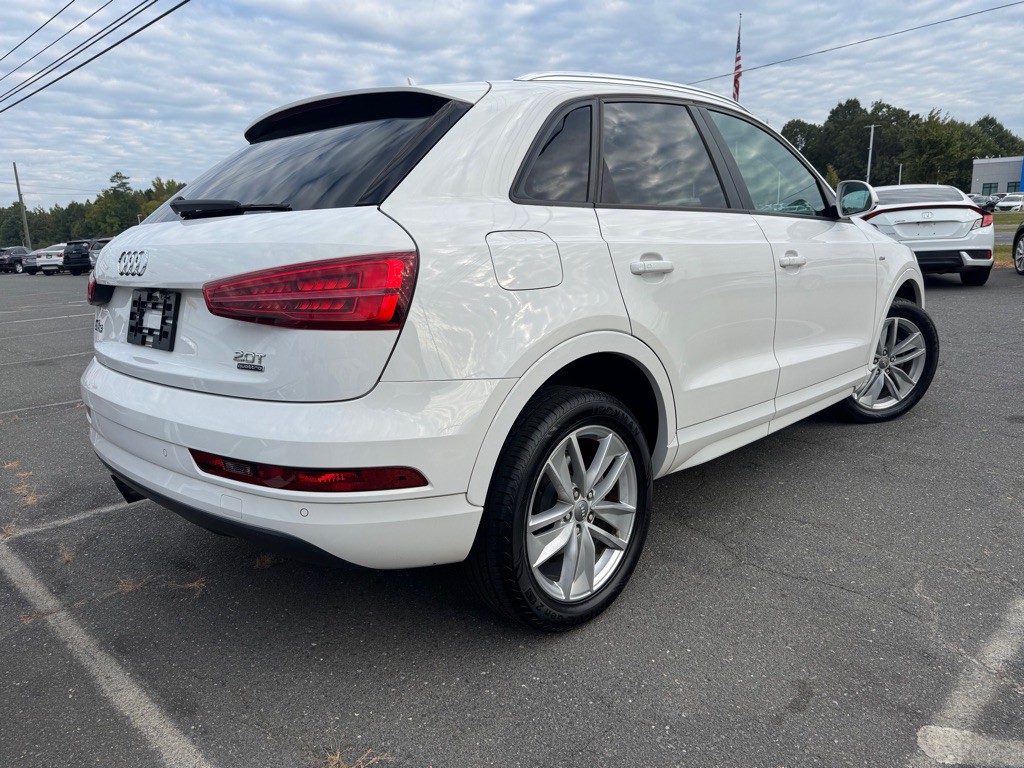 2018 Audi Q3 Image 2