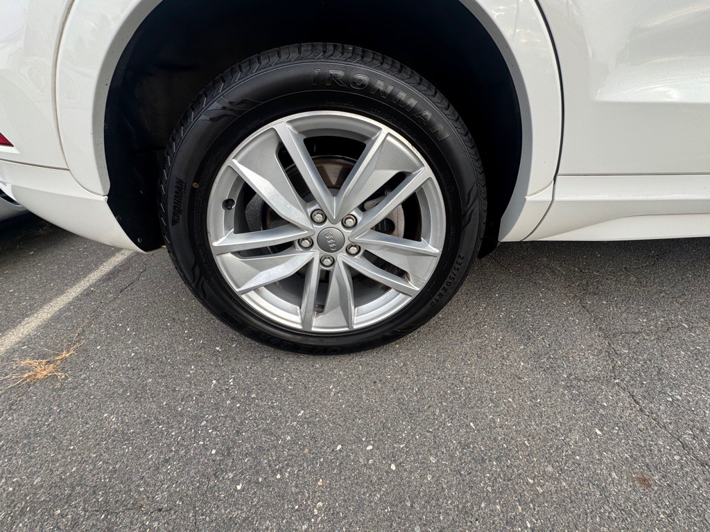 2018 Audi Q3 Image 30