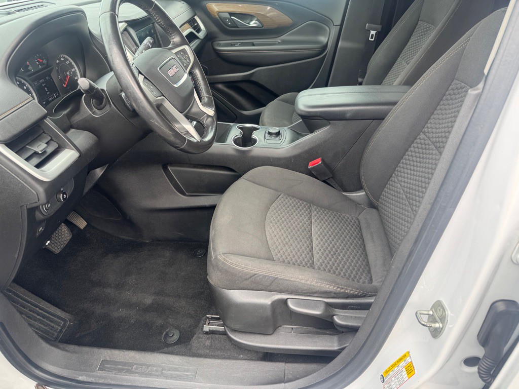 2018 GMC Terrain Image 10