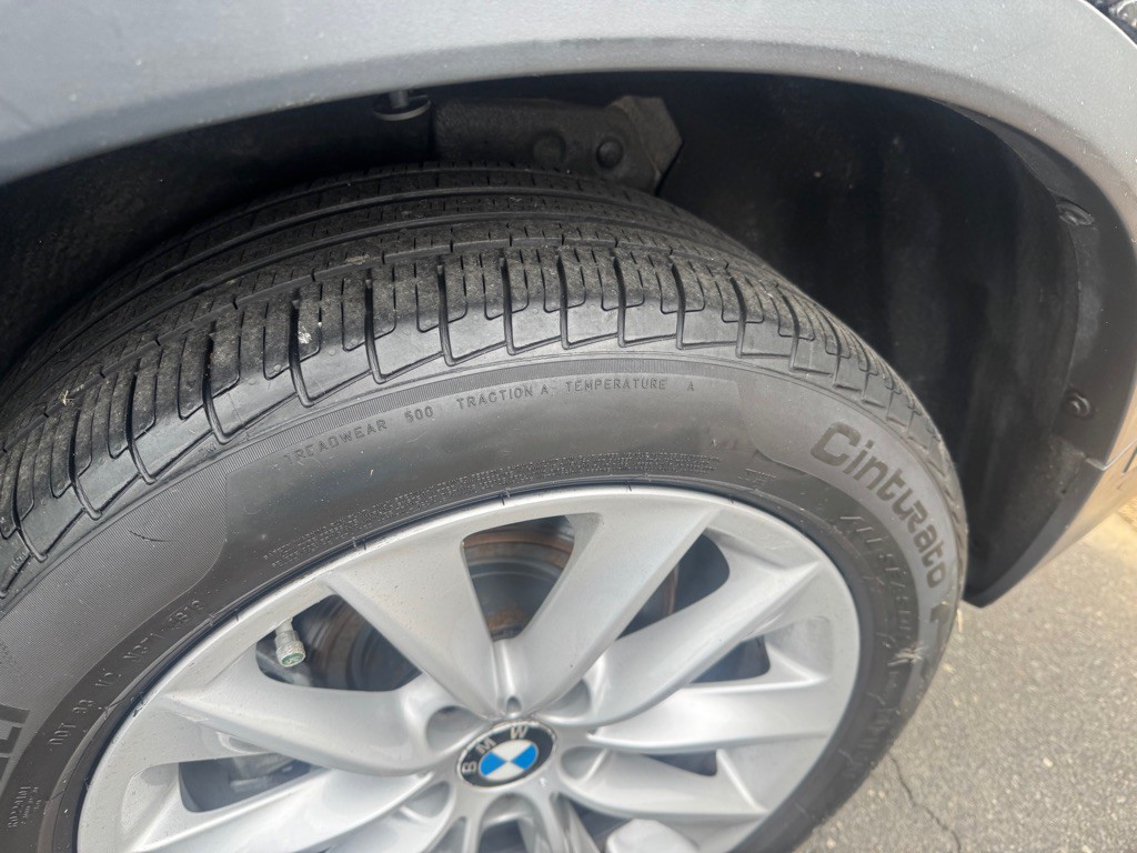 2017 BMW X3 Image 10