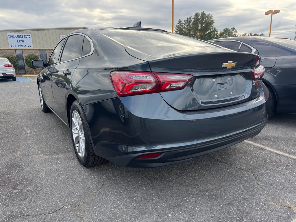 2021 Chevrolet Malibu Image 4
