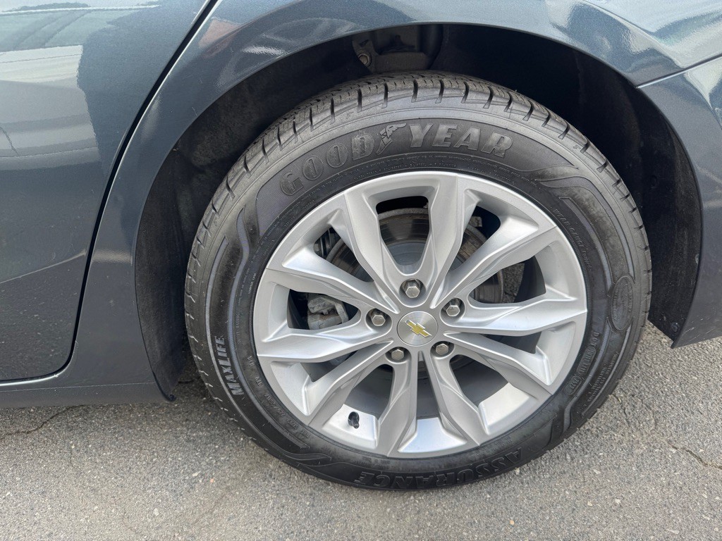 2021 Chevrolet Malibu Image 16