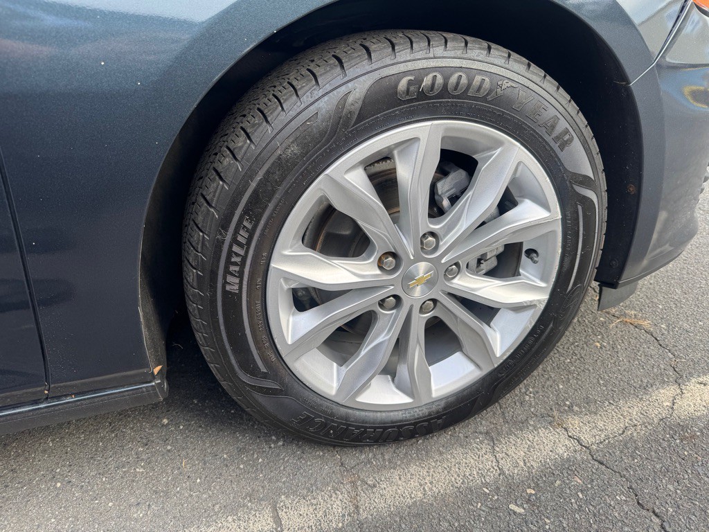 2021 Chevrolet Malibu Image 18