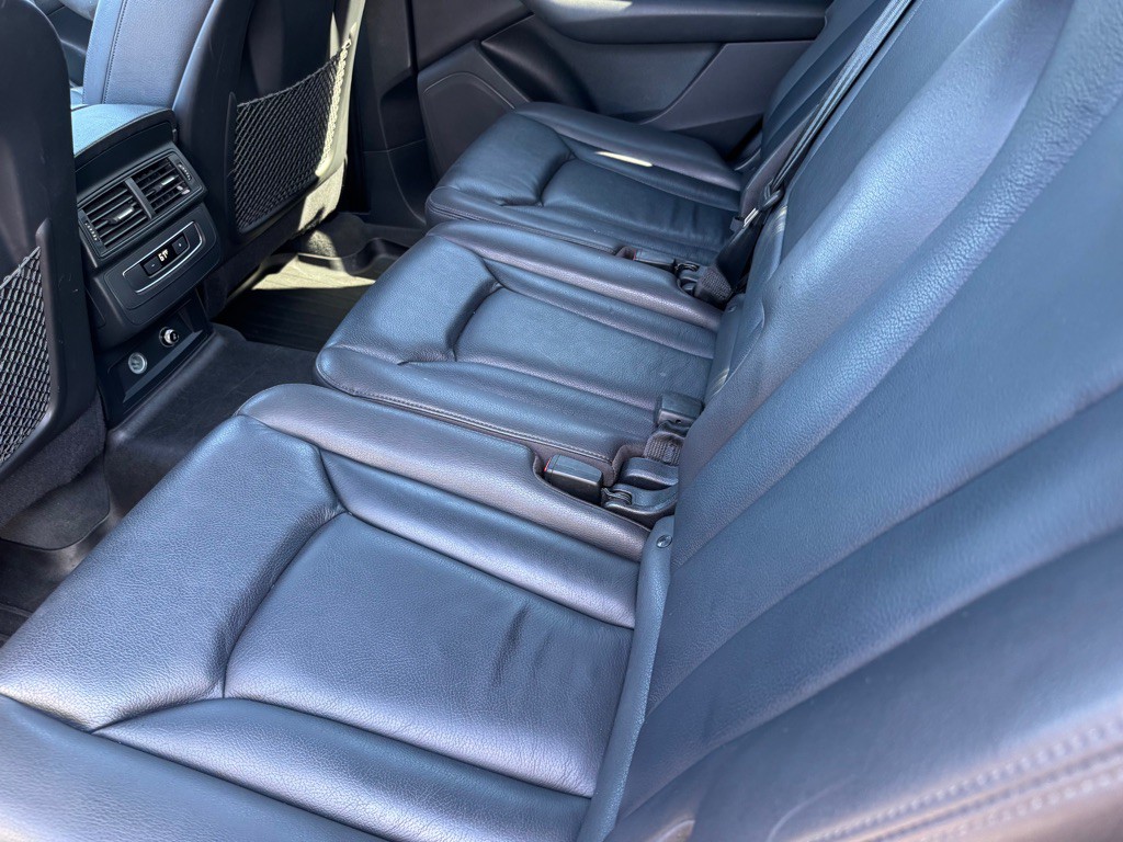 2019 Audi Q7 Image 13