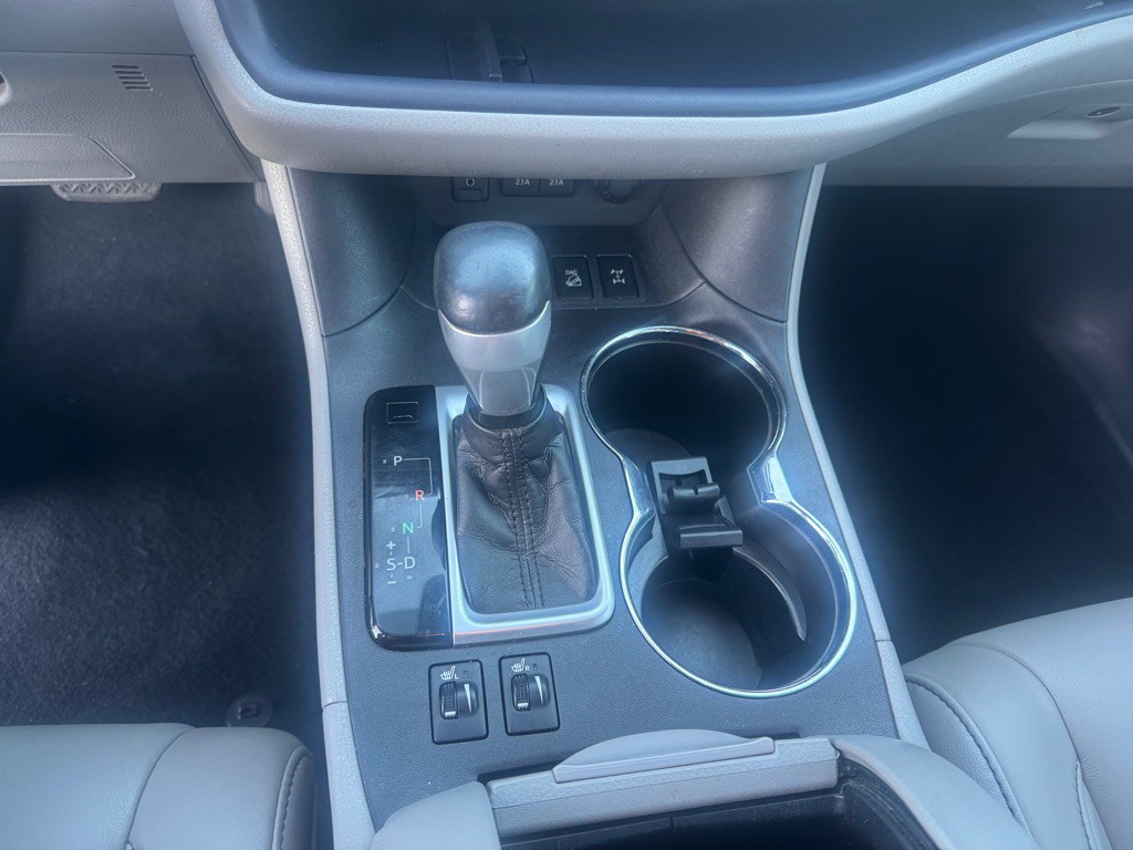 2018 Toyota Highlander Image 11