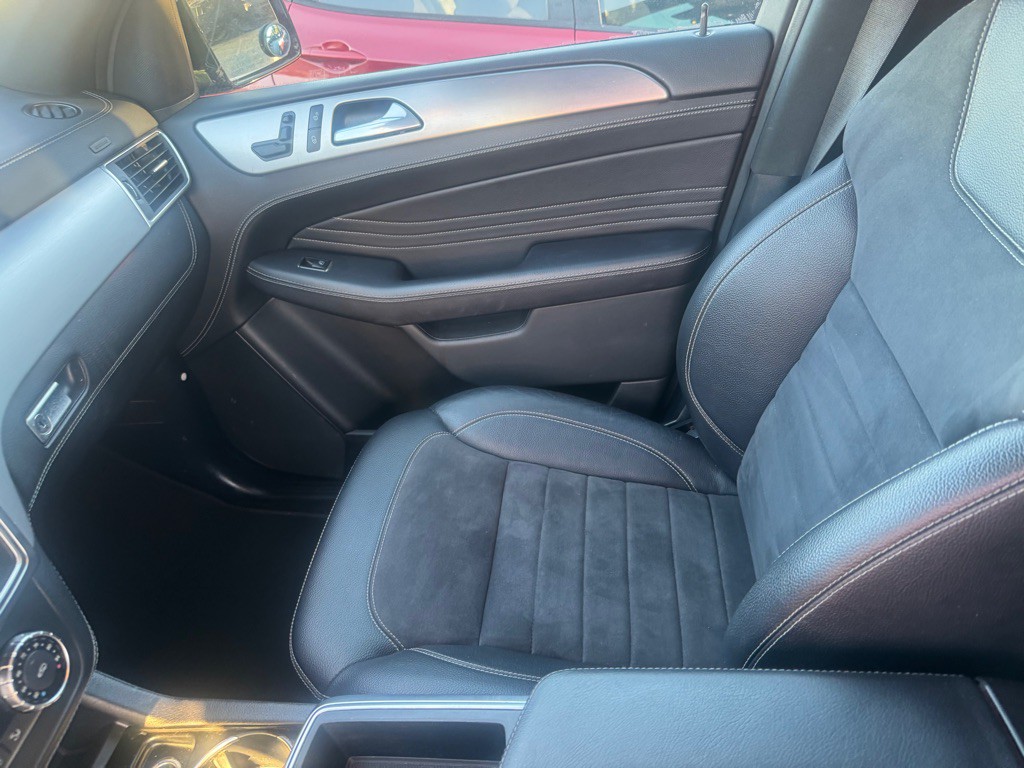 2018 Toyota Highlander Image 31