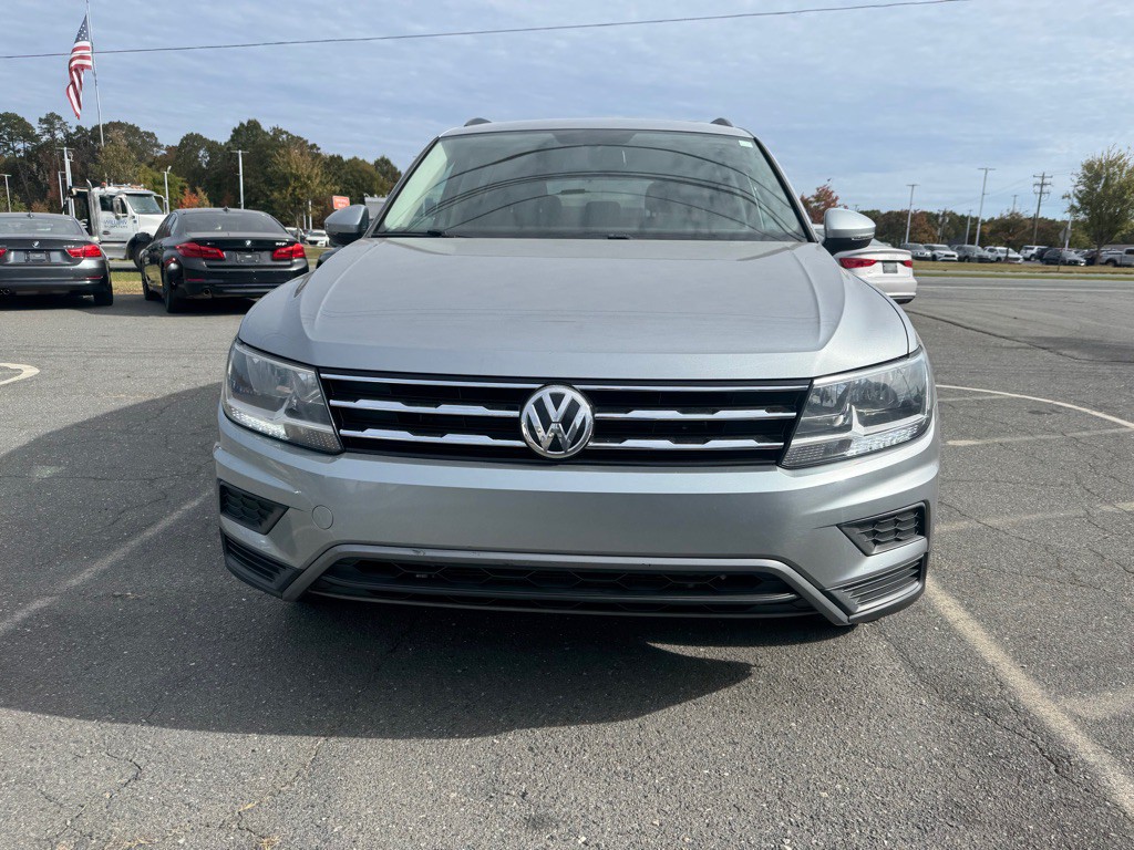 2020 Volkswagen Tiguan Image 2