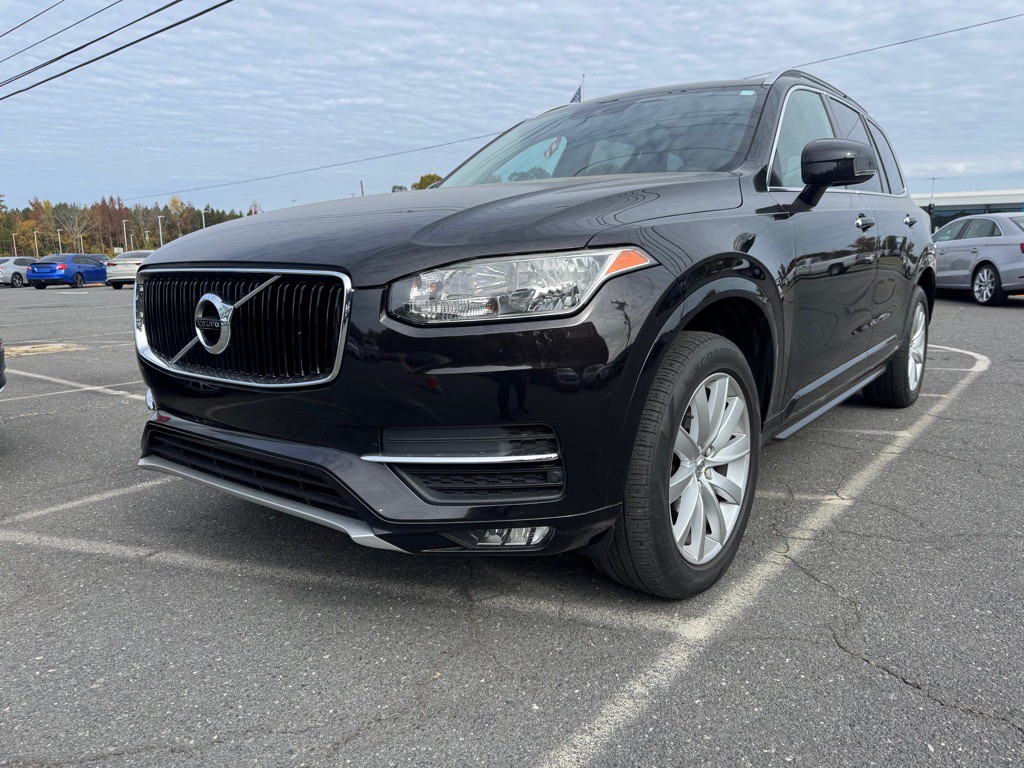 2016 Volvo XC90 Image 1