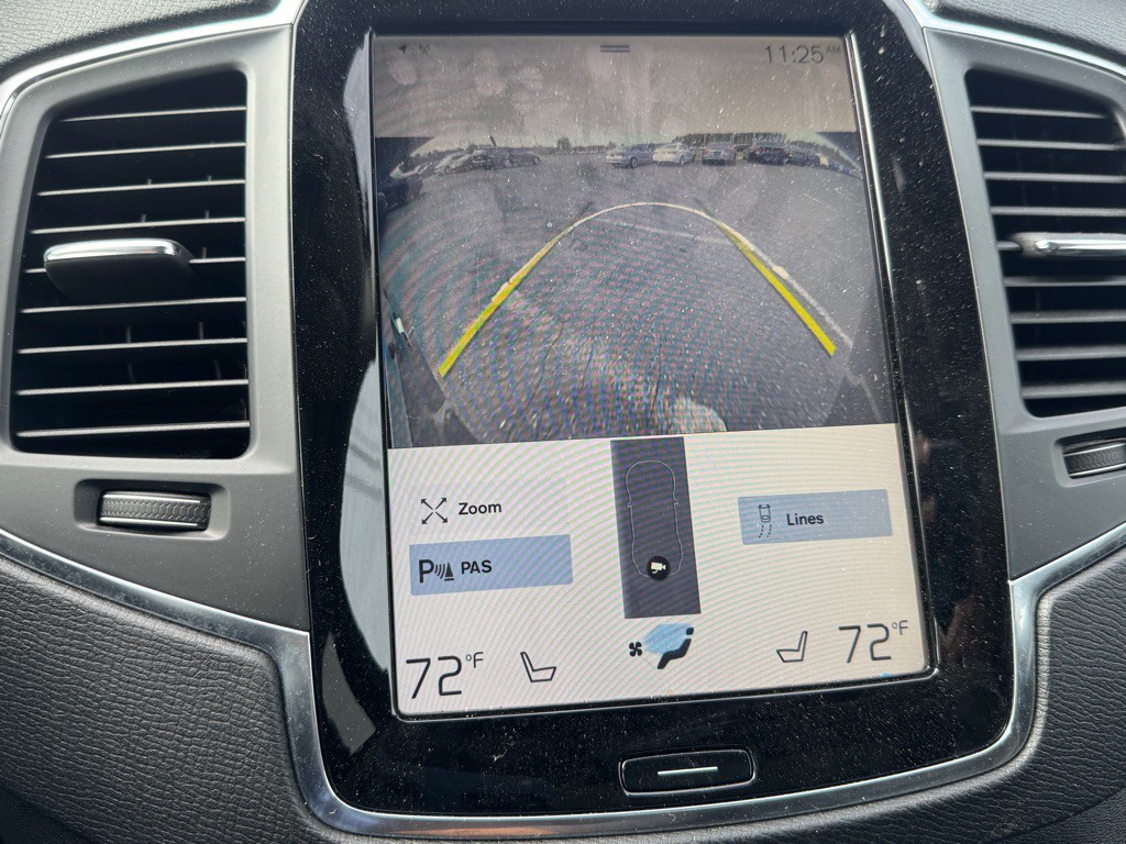 2016 Volvo XC90 Image 17