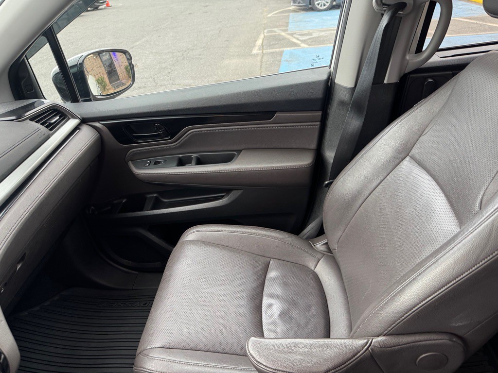 2018 Honda Odyssey Image 8