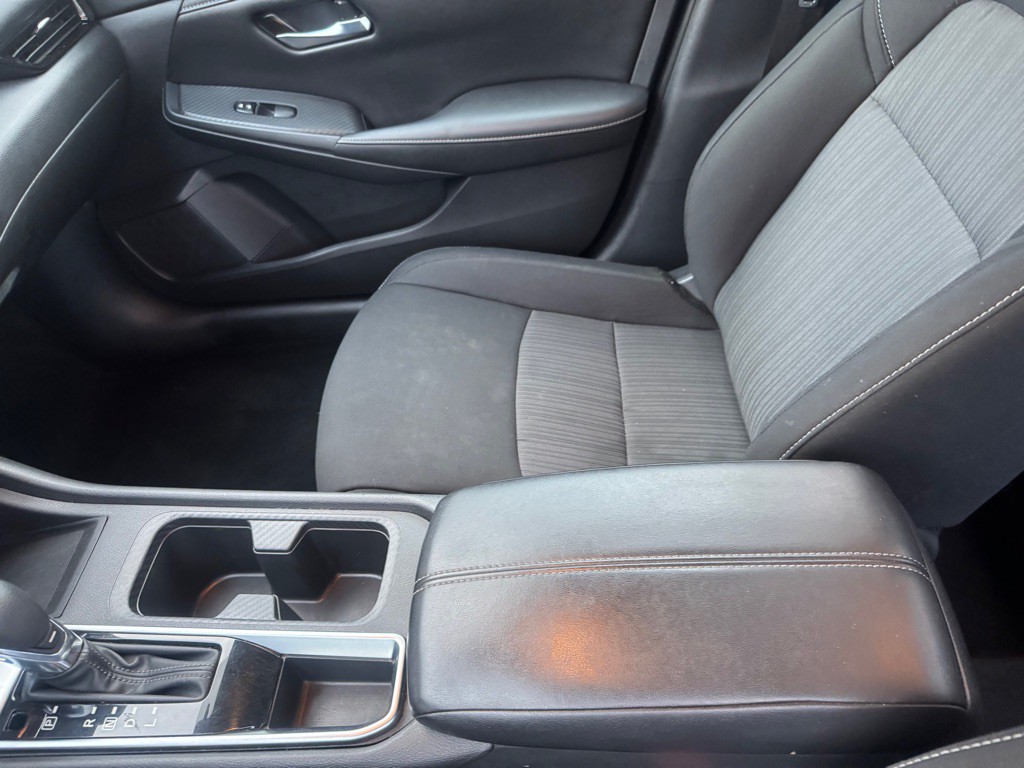 2022 Nissan Sentra Image 9