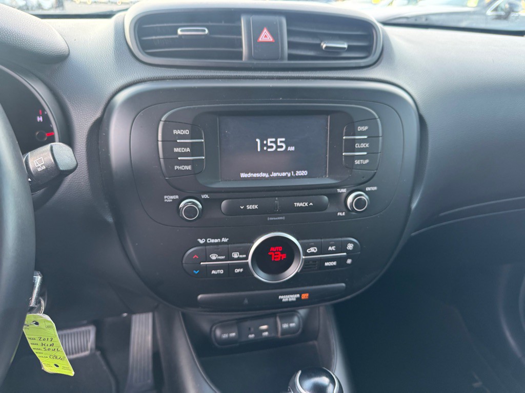 2017 Kia Soul Image 12
